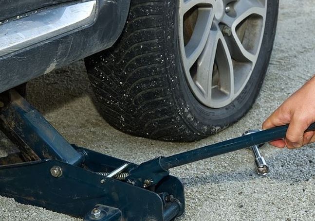 Flat Tire Change